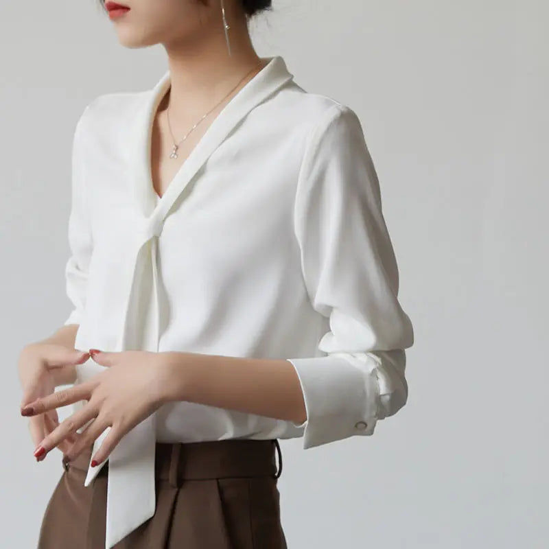 Evelynne Blouse